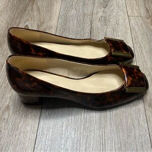 Naturalizer N5 Comfort Brown Tortoise Shell Buckle Frankee Patent Heel Size 5.5